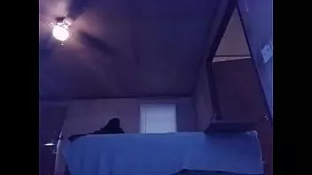 Abspielen Ich nehme mich selbst auf, während ich insexy Klamotten anziehe