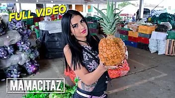 play Carnedelmercado - (melina zapata, mister marco) - ragazza gotica latina dal culo grosso l'ha scopata nella scena completa della sua figa tatuata