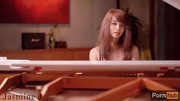 play Jasmine j - color of the wind - asian teen