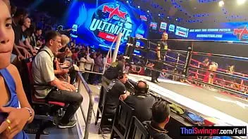 Oynat Muay thai dövüş gecesi ve şehvetli seks sonra bu büyük göt Tayland kız arkadaşı hottie