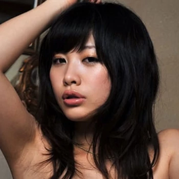 Порнозвезда Miki Sunohara