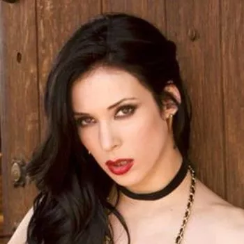 Порнозвезда Aiden Ashley