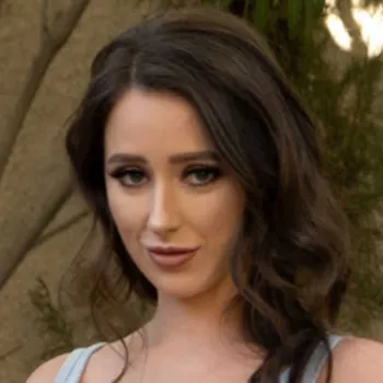Pornostar Charly Summer